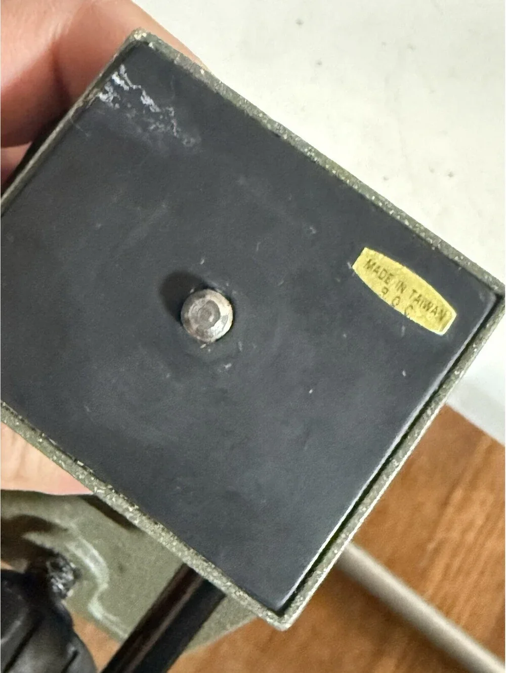 Vintage Bushnell Tabletop Clamp Camera Vice Mount Good Condition